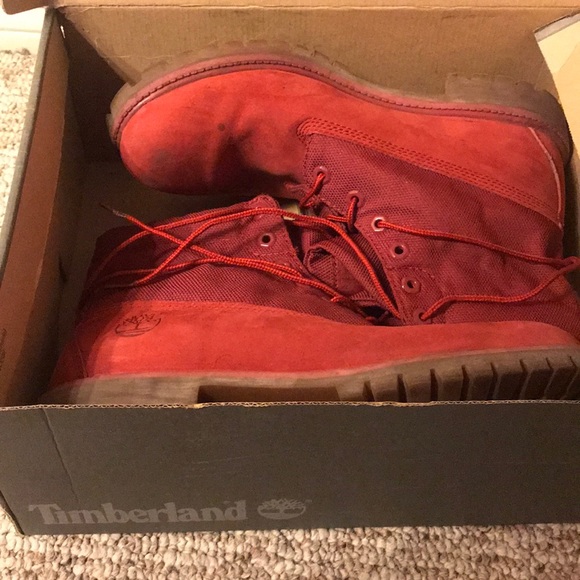 Red Timberlands - Picture 1 of 3